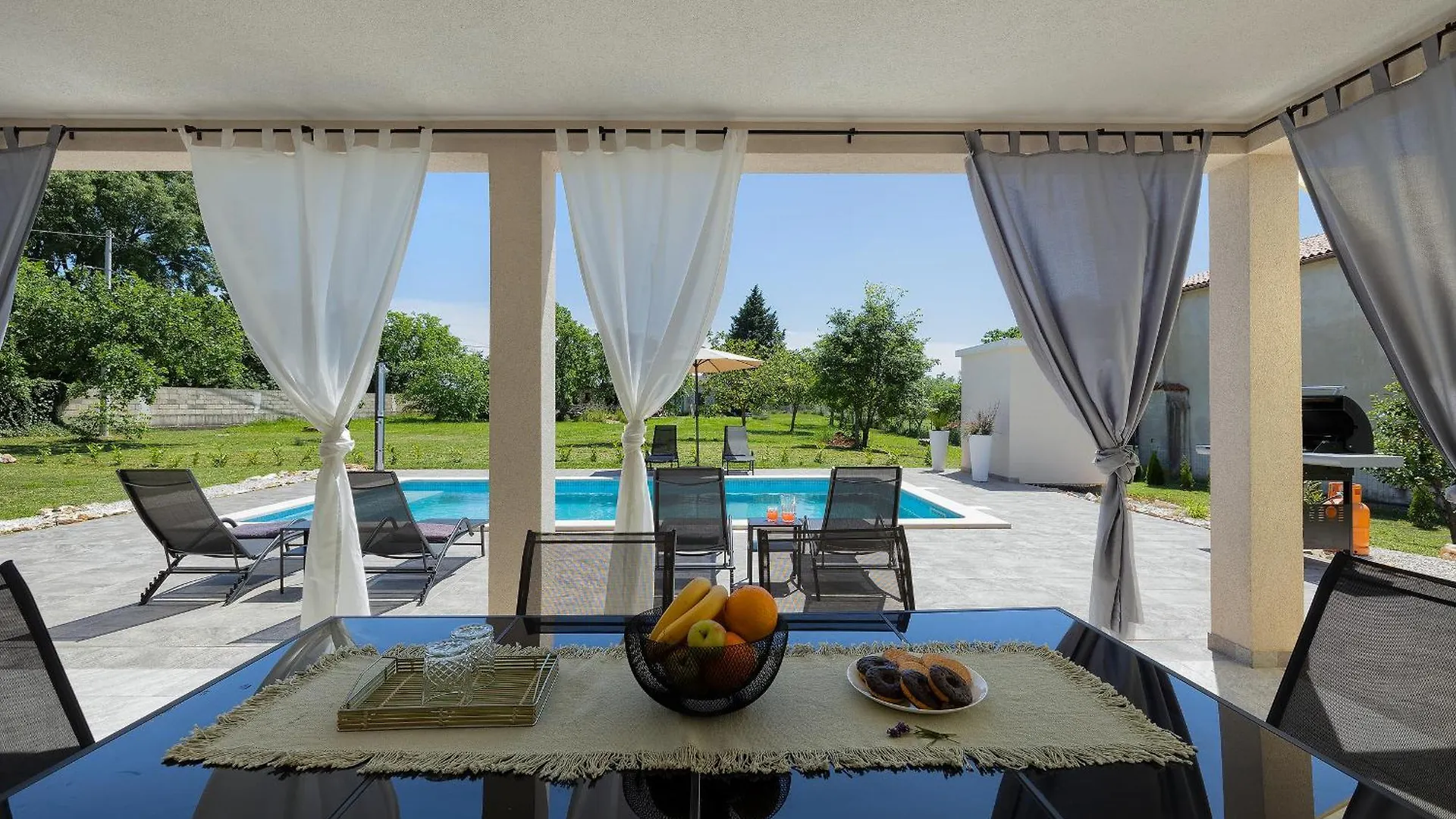 Holiday home Ondine House Villa Hrboki